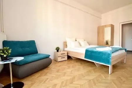 Appartamento Era Nyugati Square Best View Ever Budapest